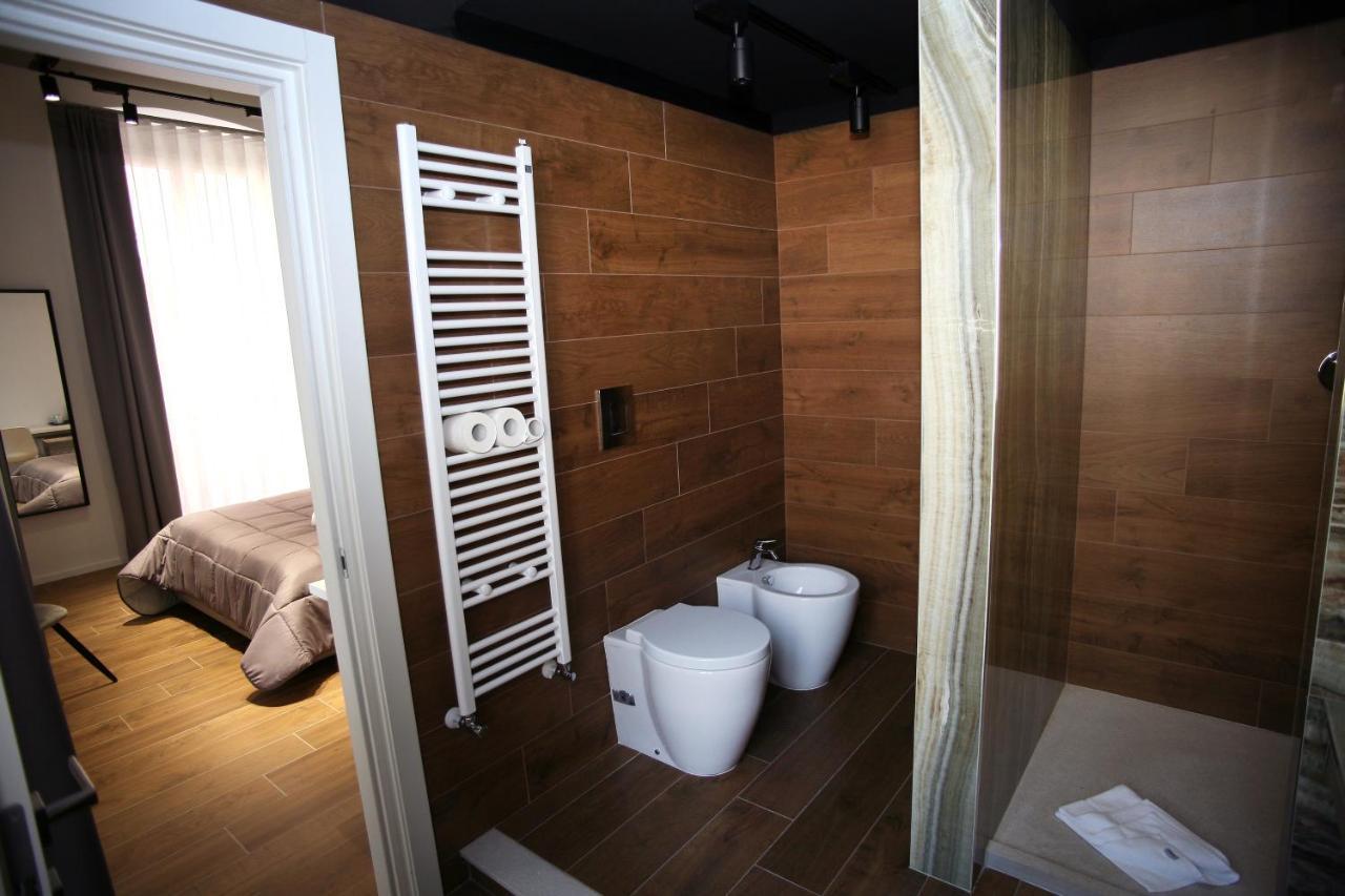 Business Home Via Isonzo B&B Foggia Eksteriør billede